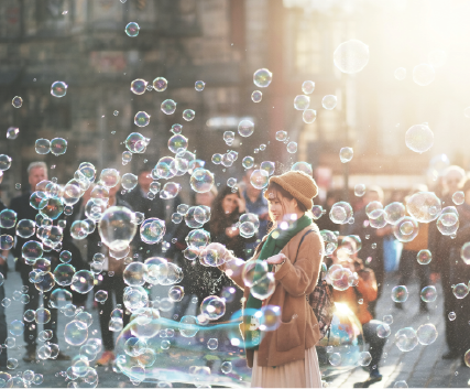 UNLIMITED-woman-bubbles
